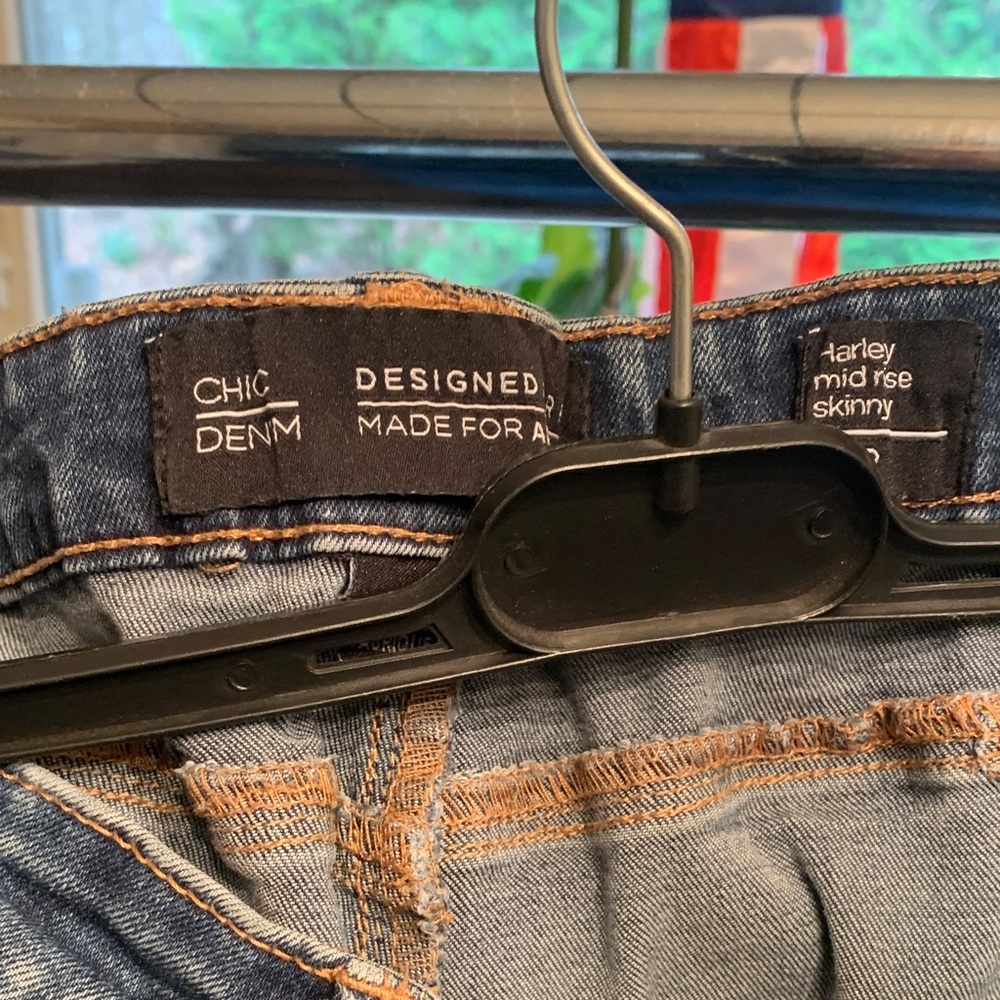 Women’s Blue Jeans